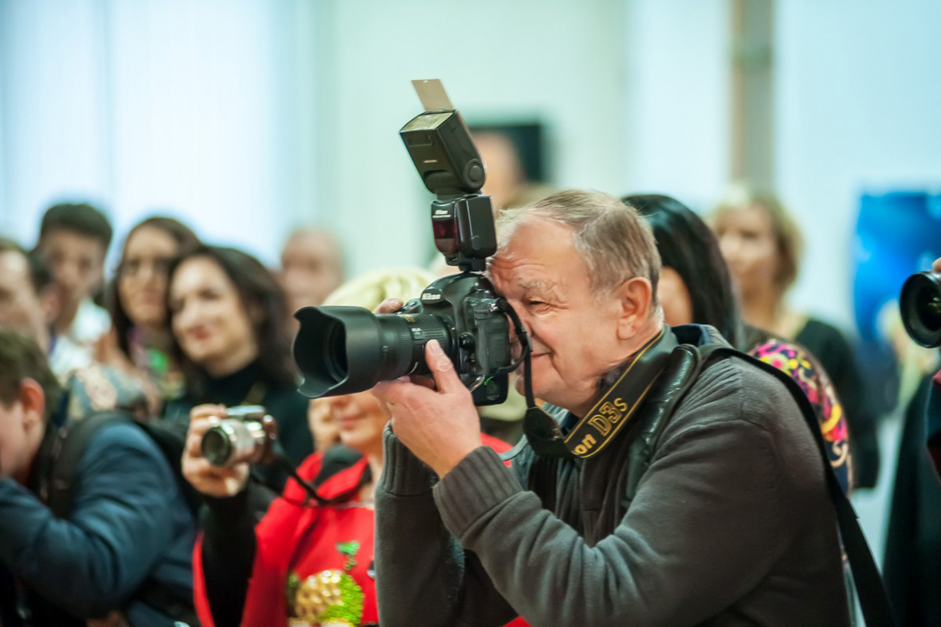 Фоторепортер. Краснодарские журналисты. Золотой объектив Кубани. Краснодар в фото обьективе. Иван Журавлев фотограф краснодарские Известия.